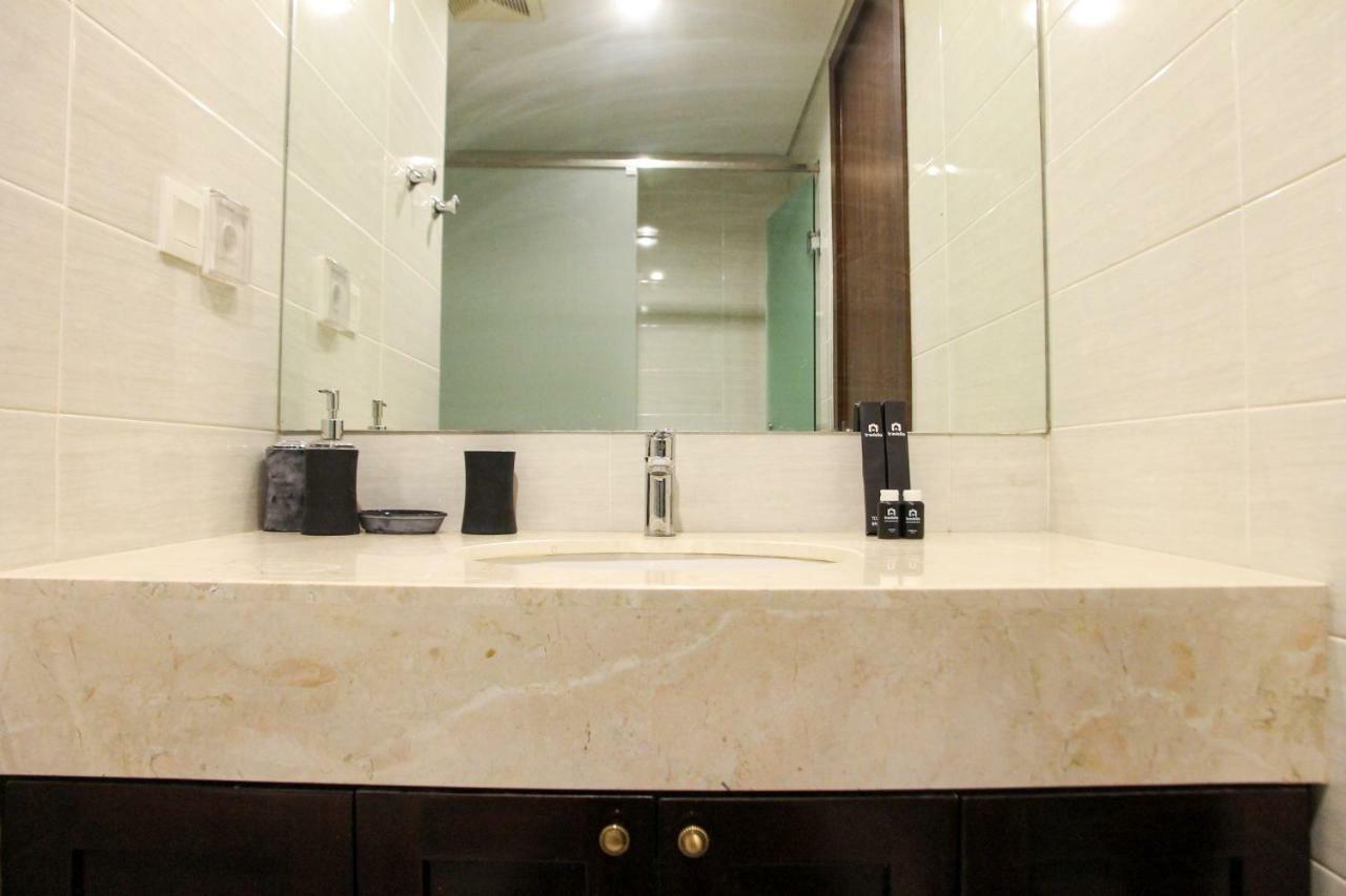 Elegant 1Br Kemang Village Apartment By Travelio Τζακάρτα Εξωτερικό φωτογραφία